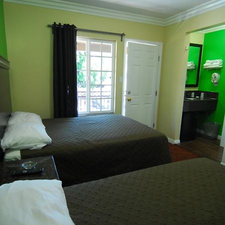 Studio City Inn - Near Universal Studios Hollywood Лос Анджелис Стая снимка