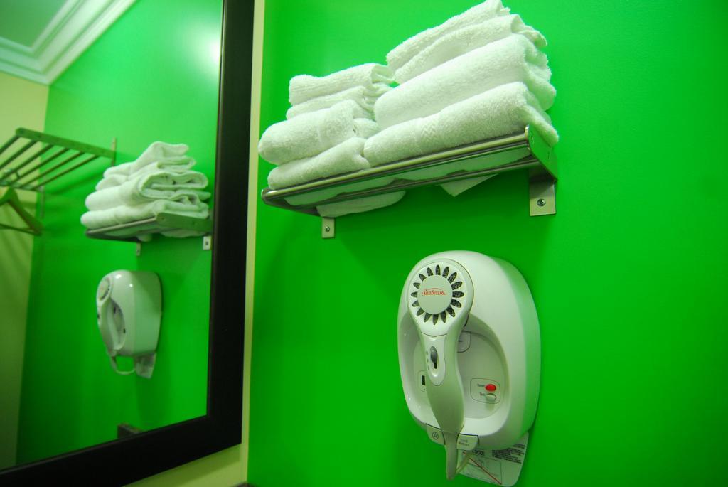 Studio City Inn - Near Universal Studios Hollywood Лос Анджелис Екстериор снимка