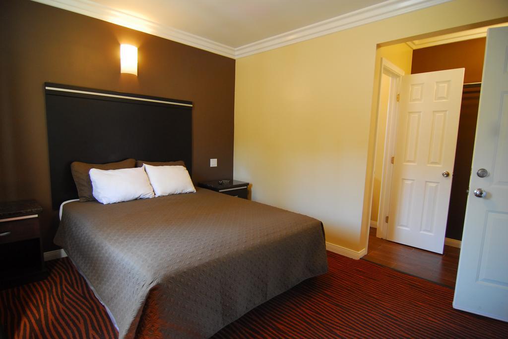 Studio City Inn - Near Universal Studios Hollywood Лос Анджелис Екстериор снимка